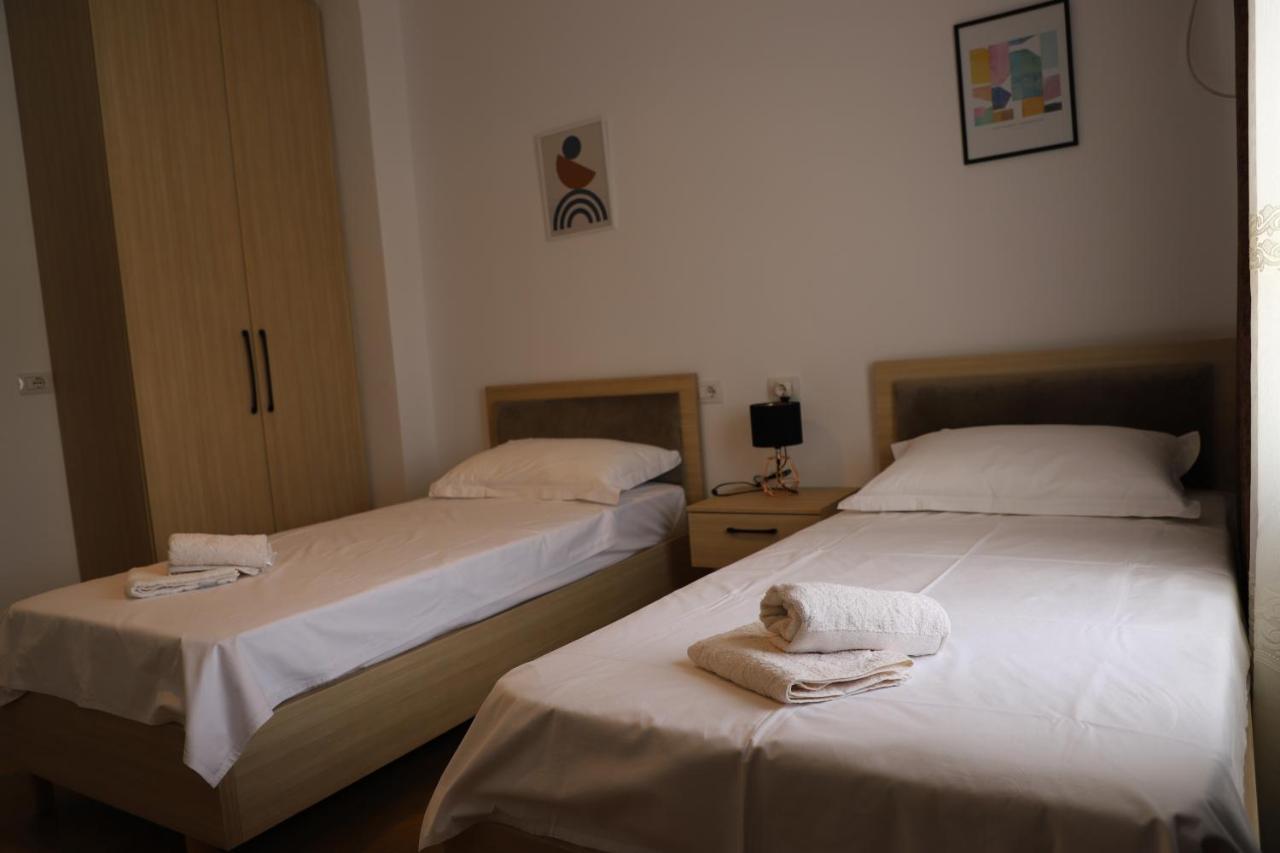 Daniel City Center Apartment Μπεράτ Εξωτερικό φωτογραφία